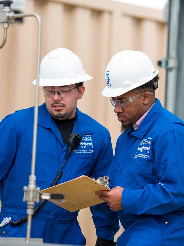 plant operators in training